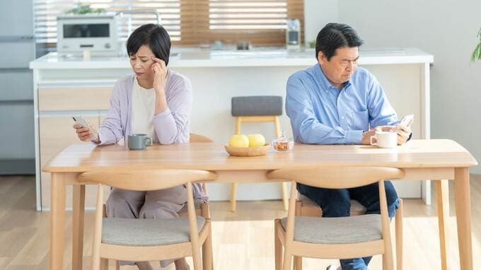 「こんなはずじゃなかった」〈年金28万円・貯金4,000万円〉理想の老後を迎えたはずの60代夫婦が“毎日もめてしまう”理由