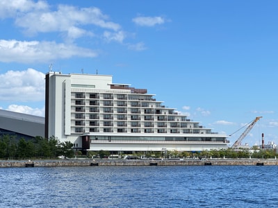 （神戸みなと温泉 蓮／PIXTA）