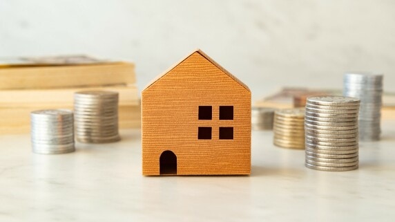 外国人は日本の土地を買い放題？米国・カナダ・韓国など「外国人の土地取得」を規制する国の事情【国際税務の専門家が解説】