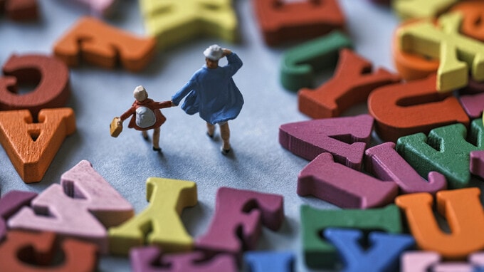 母子留学、父親のFIREで一家で移住…「子どもの海外教育」と「投資・ビジネスの税効果」を同時に実現するファミリーが増えている【国際弁護士が解説】