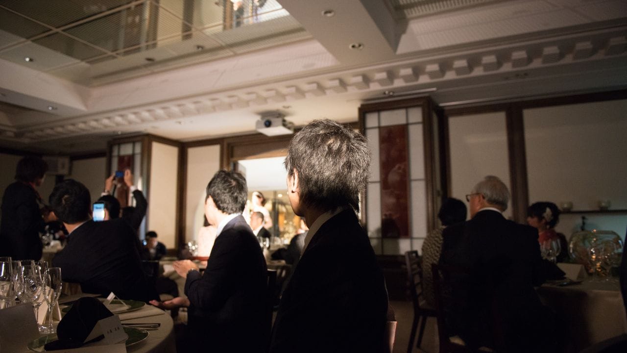 早稲田大卒・氷河期世代、31歳で人生初「友人の結婚式」…元ひきこもりの目に映った「まさかの光景」