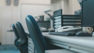 緊急事態宣言を受け、投資信託の委託会社及び販売会社に関連