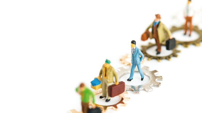 給料制のサラリーマンに「不労所得」が必要となる理由