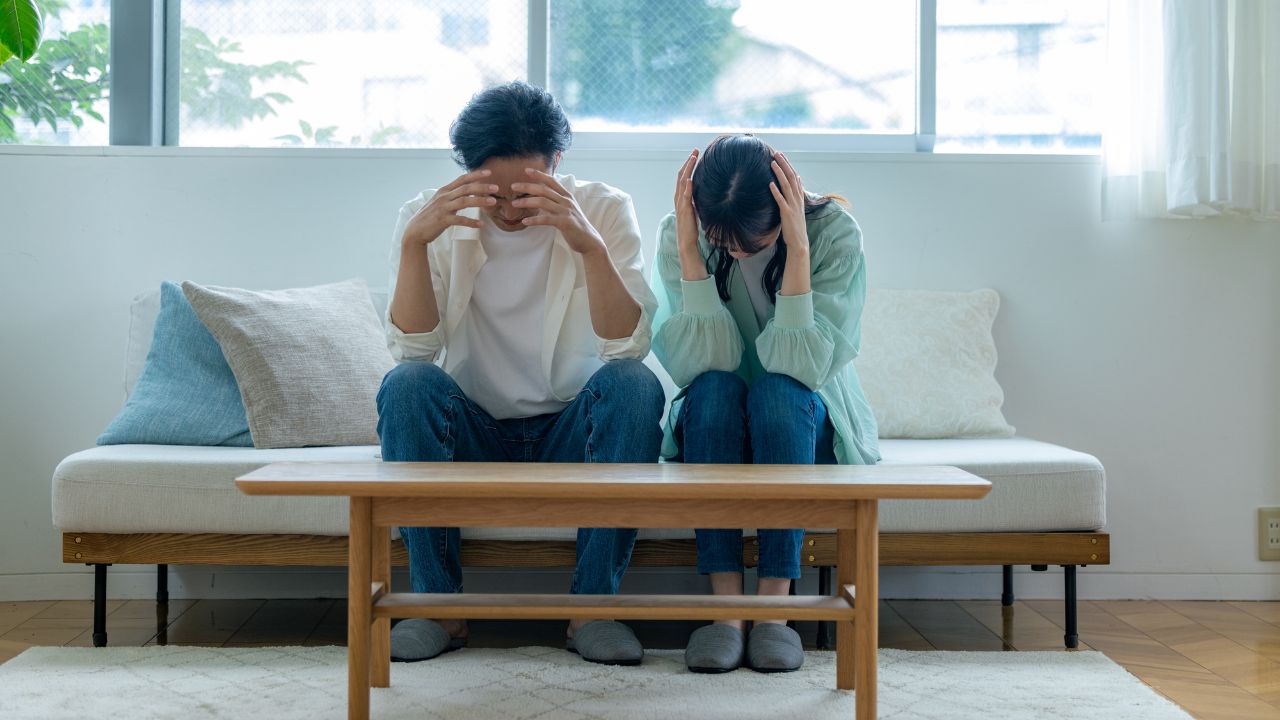 もう無理だ…「年収700万円・48歳サラリーマン」の悲鳴。平均年収でも生活はカツカツ、日本で進む「中間層の消滅」