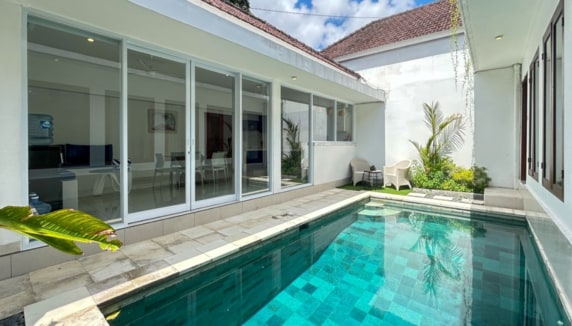 ウマラスの快適な2ベッドルームヴィラ（年貸し）