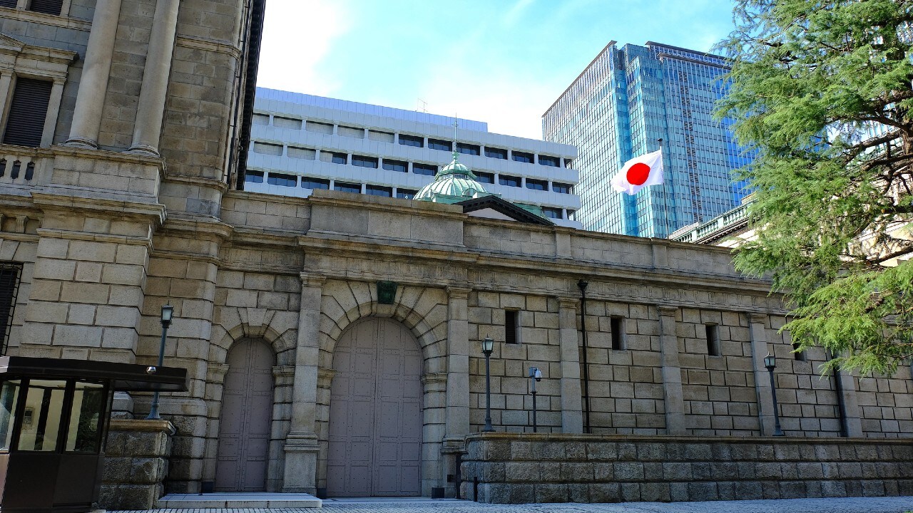 金利抑制に躍起の日銀…1ドル125円の「黒田ライン」は撤廃か