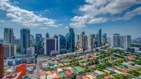 経済の回復に遅れが出ているが…（※画像はイメージです／PIXTA）