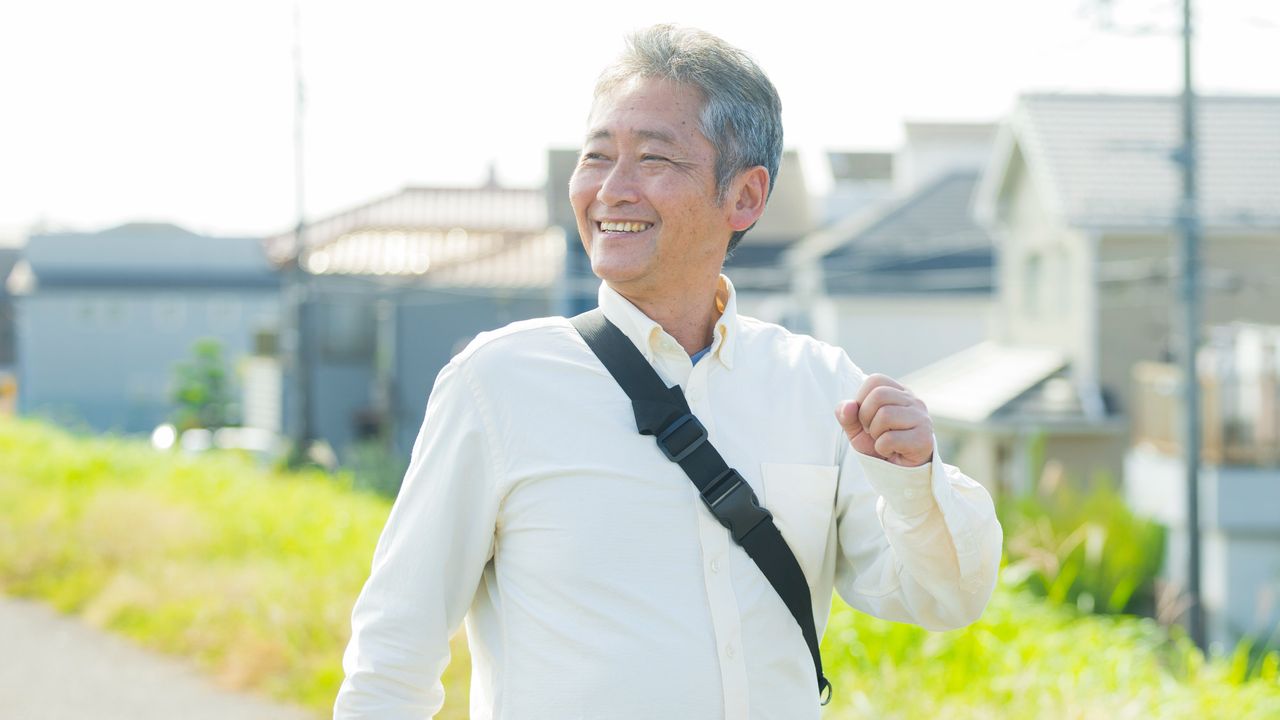 「もう、かばいきれません」息子から絶縁LINE…〈年金月12万円〉72歳、それでも「やめられなかった」こと