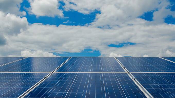 手間なく、小額から投資可能な「太陽光発電ファンド」の魅力