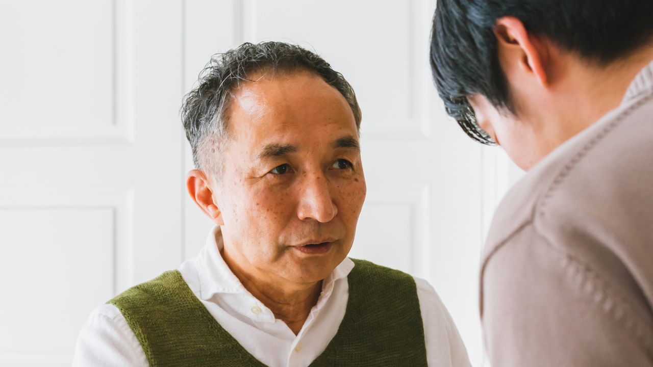 親の年金、当てにして何が悪い!〈年金月31万円〉68歳の夫婦、38歳の息子に届いた「年金機構からの赤い封筒」…家族団らんが崩壊した夜の大修羅場