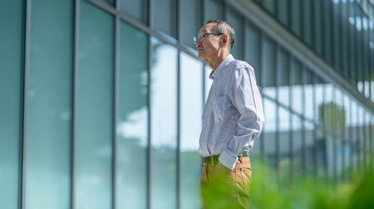 80歳父の「手持ちのビル」…長男の法人を使った凄い税金対策【司法書士が解説】