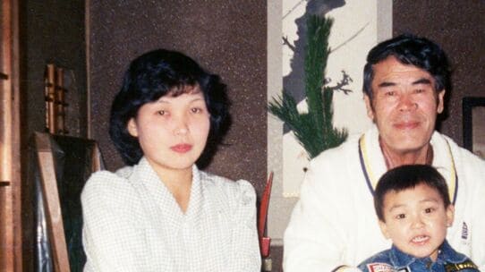 私の人生、なんだったのか…バブルを駆け抜け、資産1億円の“本物の富裕層”になった68歳・往年の生保レディー。年金事務所で脱力した老後に受け取る「唖然の年金額」【FPが解説】
