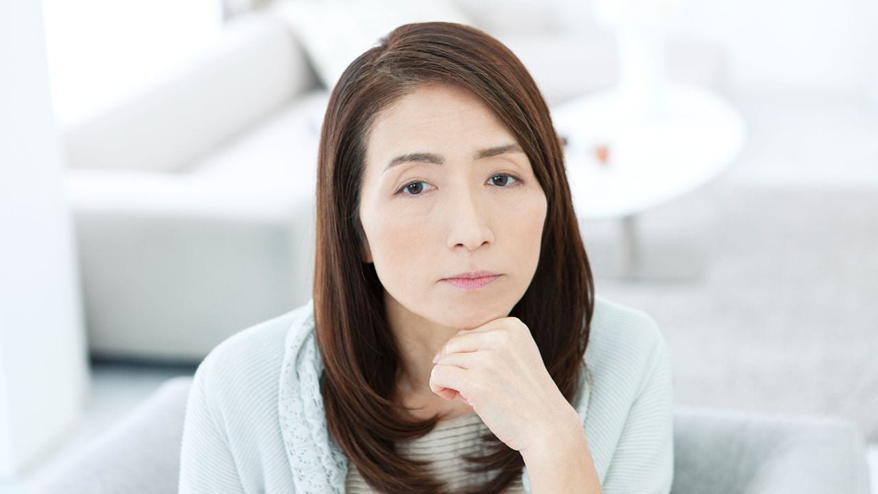 図々しいにも程がある…「5,500万円」で夢の地方移住を果たした48歳妻の悲鳴。毎年やってくる「夫の友人夫婦」に限界