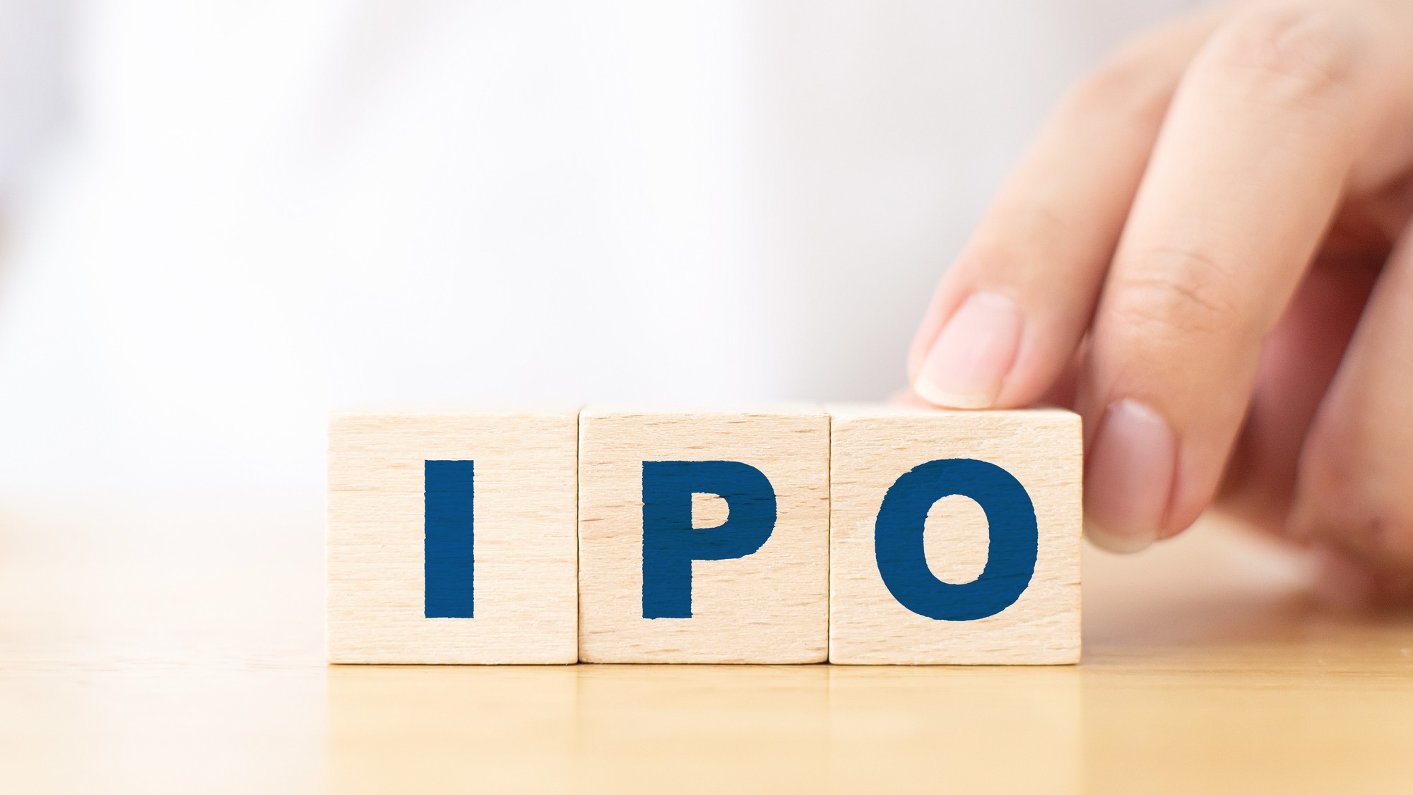 売上3億円から時価総額1600億円に「起業して、IPO」の衝撃