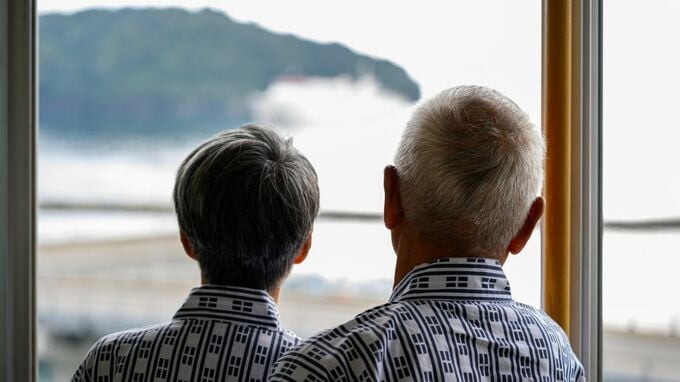 「温泉旅行すら行けないなんて」…積み重ねた貯蓄は〈5,600万円〉の68歳主婦。潤沢な老後資金を貯めたはずが「馬鹿だった」肩を落とす理由