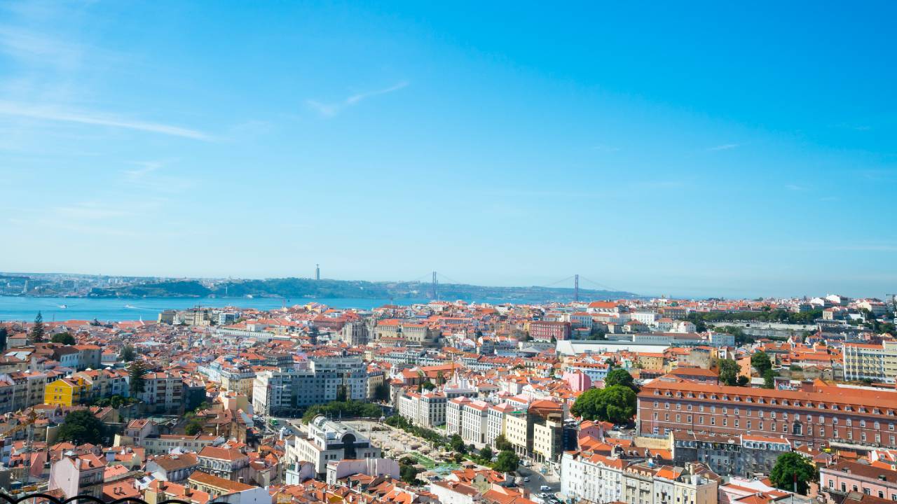 ポルトガル「ゴールデンビザ」2022年、プログラム変更へ…いま取るべき投資戦略