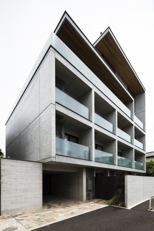 変形敷地を活用して建てられた賃貸物件