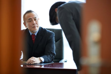 依頼心が強いタイプの若者には…