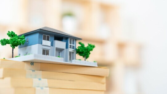 不動産売却のベストタイミングは?売り時を見極めるポイント