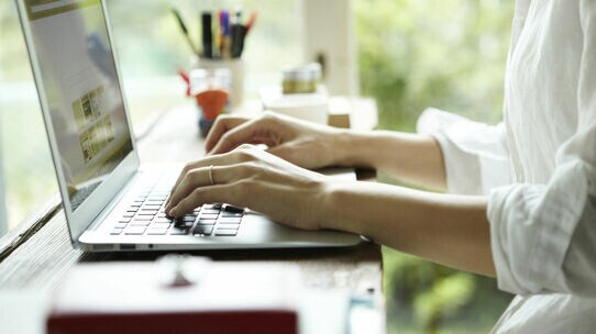 短時間で利益を出す…FX投資における取引のポイント