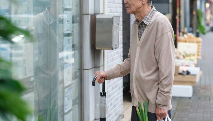 「庭も5LDKも手放しました」〈年金月14万円・68歳男性〉老後に団地への住み替えを決断したワケ