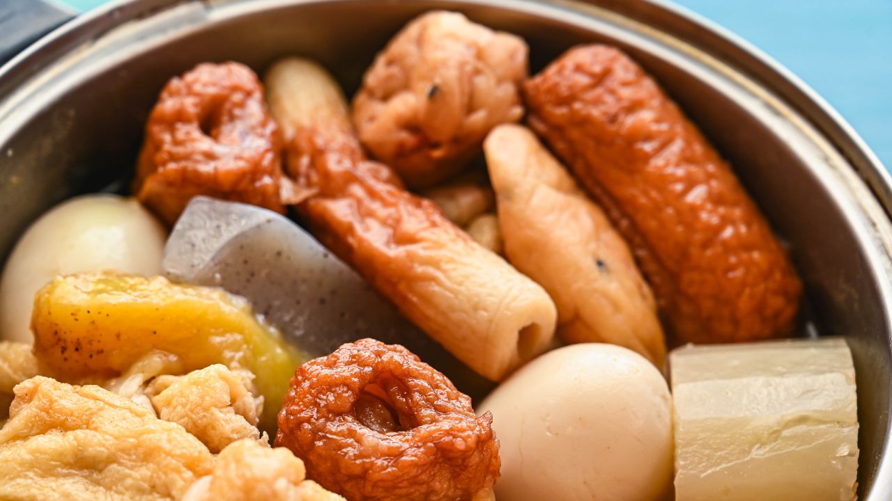 お願い、もう来ないで…〈年収680万円〉35歳サラリーマン夫、「おでん、作りすぎちゃって」と平日週5でやってくる義母の奇襲に限界