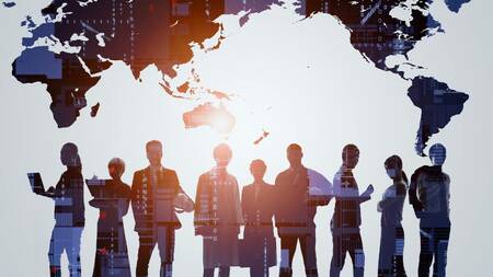 "2025年の崖"を回避した未来とは？DX推進の効果