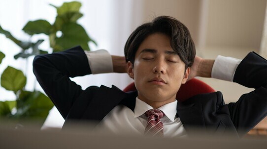 一度も納期を守らず、300万円の契約が無効に…。モンスター社員をクビにする方法は?【弁護士が解説】