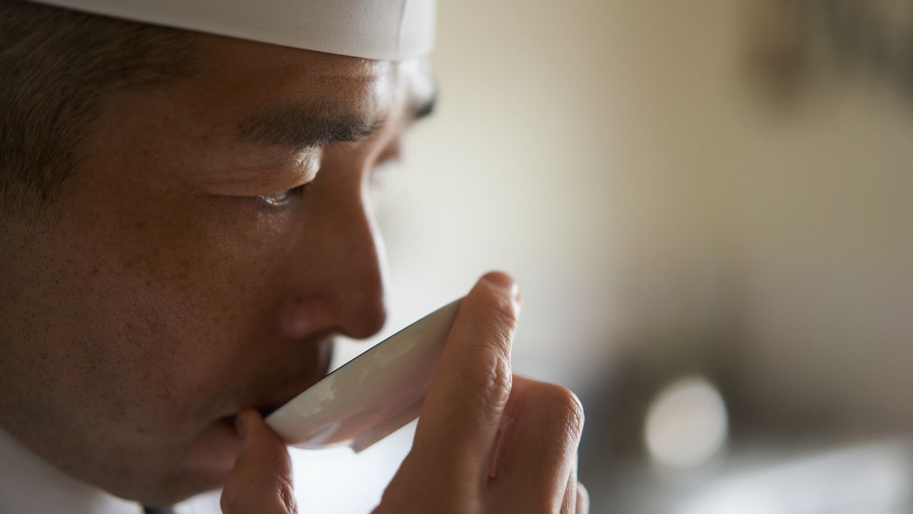 お義父さん、とても言いにくいのですが…逆さ仏で最愛の息子に先立たれた67歳・料亭花板の父、四十九日後に嫁から要求された〈4,500万円〉に絶句。「相続税対策がアダに」【CFPが解説】