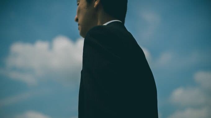 まだ足りない、まだ…。脇目も振らず蓄財に励み「資産1億円」を突破した54歳会社員、早期退職が夢なのに「結局サラリーマンを辞められない」ワケ