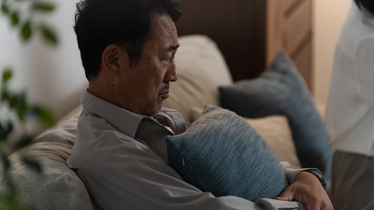 まさか男がいるんじゃないだろうな！〈年金月33万円・貯蓄3,000万円〉悠々自適のはずが…65歳夫が「妻の本音」にショックを受けたワケ