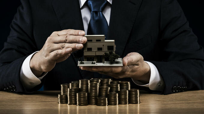 年金生活は勘弁！贅沢を続けたい社長のための「不動産売却」術