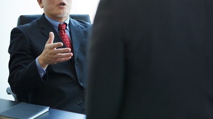「人員不足は現場で解決すべきだろう」(画像はイメージです/PIXTA)
