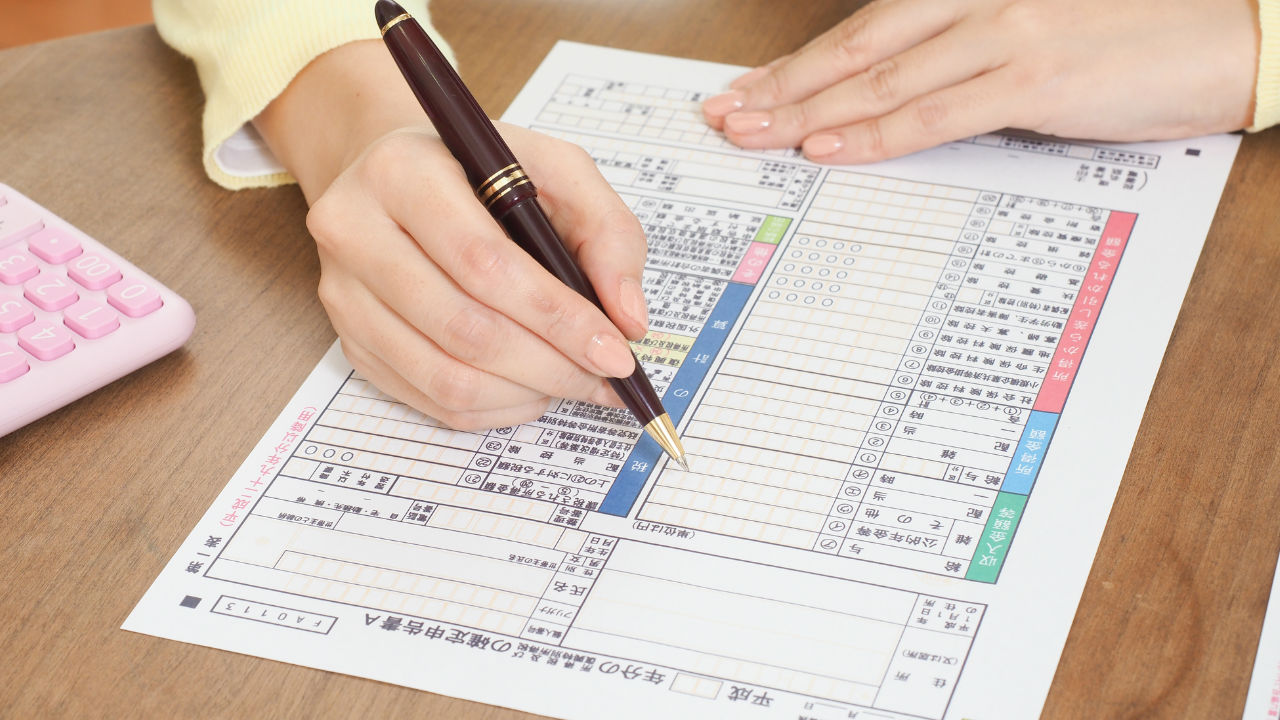 青色申告で不動産所得の「65万円の控除」を受けるには?