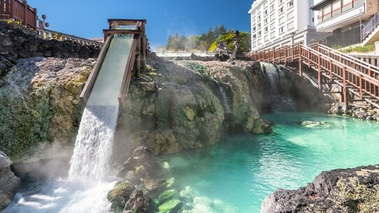 「草津の温泉宿」も証券化…誕生から2年、デジタル証券のいま