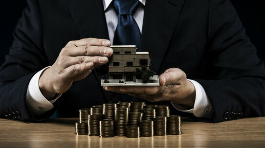 年収500万円の会社員「大家になって成功したい」…実情は?