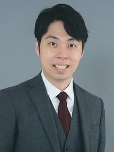 吉原 崇晃