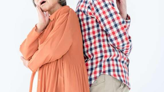「娘が帰ってきたのは嬉しかった。でも…」〈年金月25万円・貯蓄2,900万円〉70歳夫婦、40代娘と孫との同居が半年で「重荷」になった理由