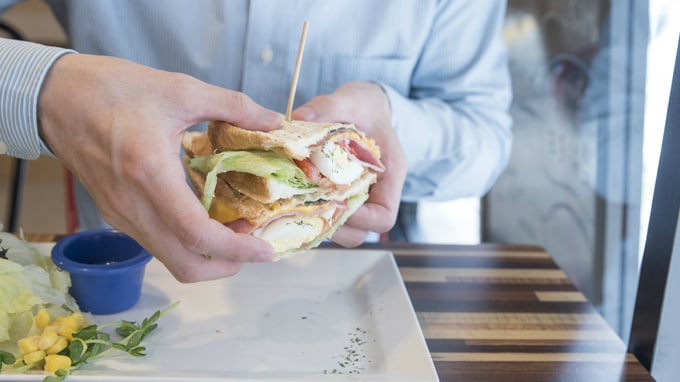 サラリーマンの平均570円…毎日の昼食代を大幅に節約するコツ