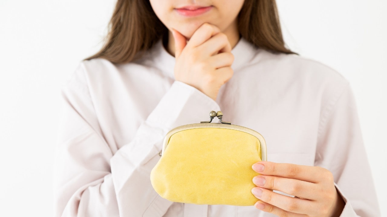 手取り20万円以下の人が〈貯金1,000万円〉を本気で目指すなら…絶対に「やってはいけない」4つのこと【資産1億円を築いたサラリーマンが解説】