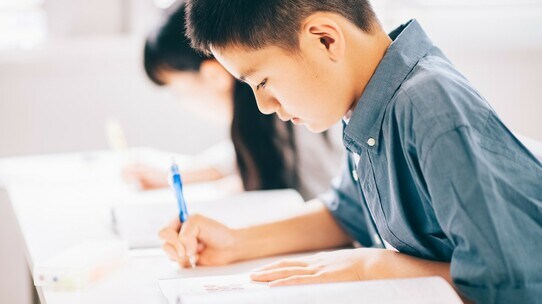 記憶力日本選手権最多優勝者が語る…「単語カード」は超効率的な記憶法