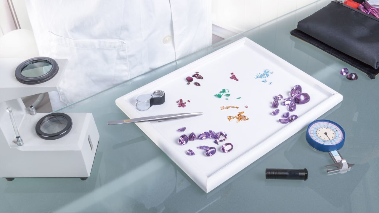 日本で「水晶」「ダイアモンド」の知名度が際立って高い理由