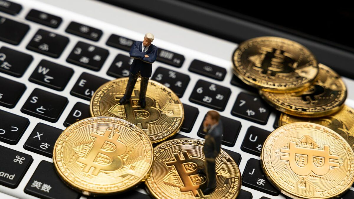 仮想通貨で億り人のはずが、地獄へ…「ビットコイン」を購入した36歳サラリーマン、税務調査で告げられた「多額の追徴課税額」に撃沈【税理士が解説】 |  ゴールドオンライン