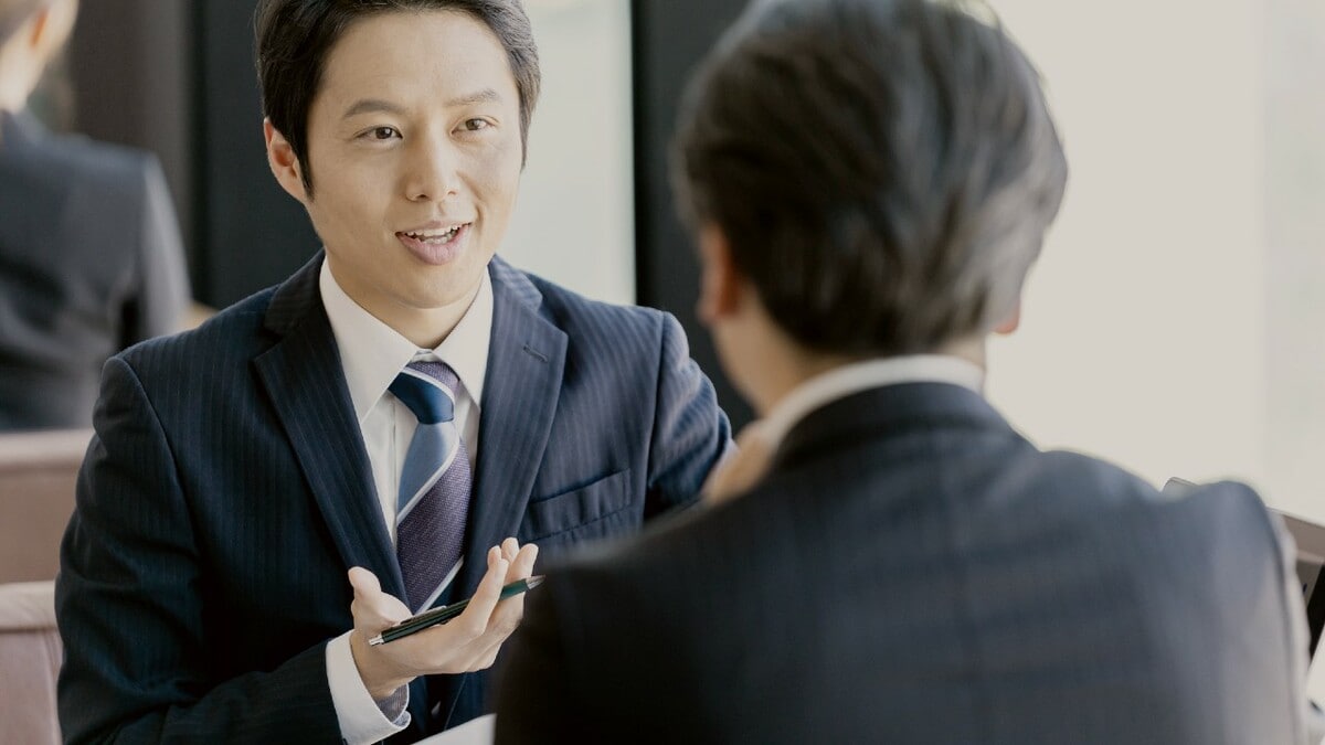 高速配送 恐ろしい…銀行員が「不動産を買いませんか？」と経営者に持ち ビジネス・経済