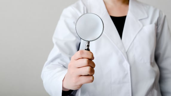 近視も老眼も治る「多焦点眼内レンズ」、医師厳選の5種を紹介