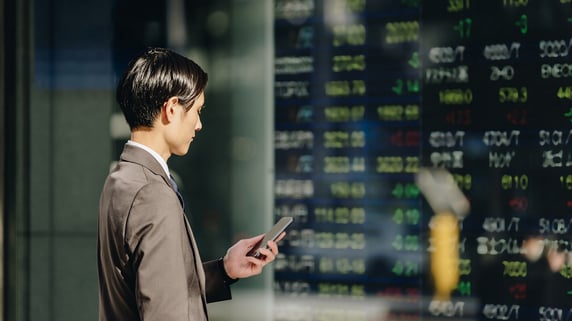 1ドル154円台の米ドル円…今週は「動くなら円高」といえる〈3つの要因〉【国際金融アナリストが考察】