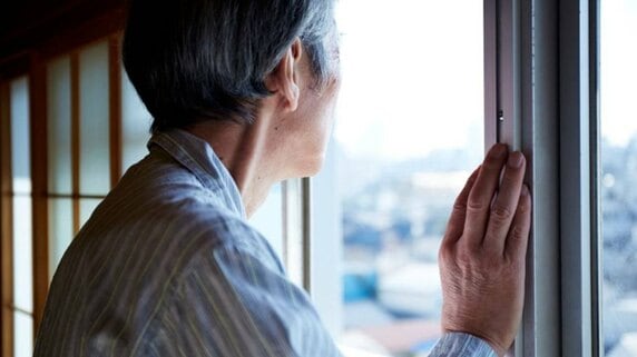 3人に1人が65歳以上に…超高齢化社会、2025年問題を見据えた「中古アパート経営戦略」