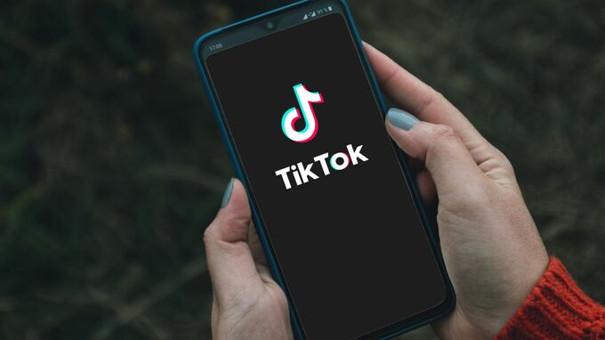 すでにレッドオーシャンにみえるが…「今さら」TikTokを始める、納得の理由【登録者数100万人の経営者が解説】