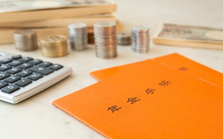 年金分割をしても、将来受け取る予定の年金の半分を分割するわけではない点には注意が必要。