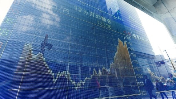 今週に入り急騰する日経平均…対応策として1995年以来の日米の「金融政策協調」の可能性が浮上!?米ドル高・円安是正なるか【国際金融アナリストが解説】